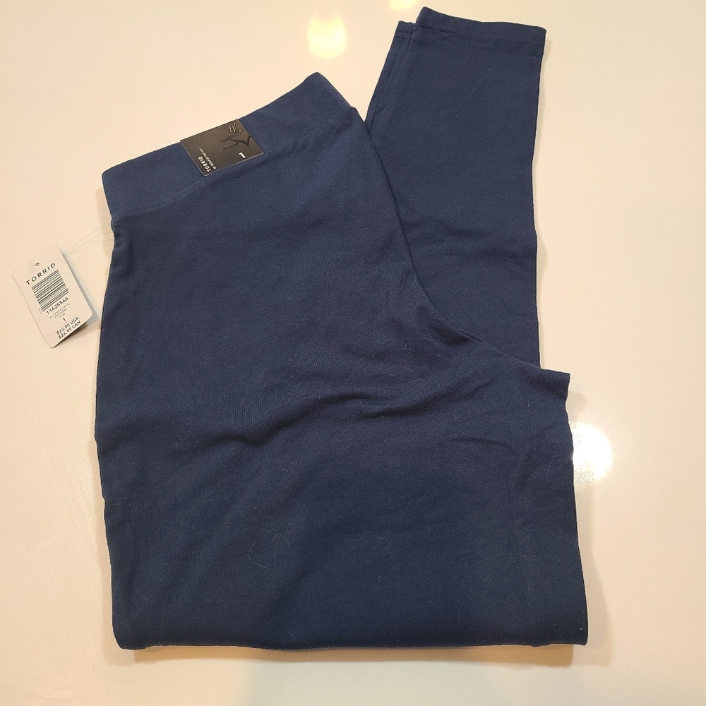 NWT Torrid Vivid Blue Leggings in Size 1
